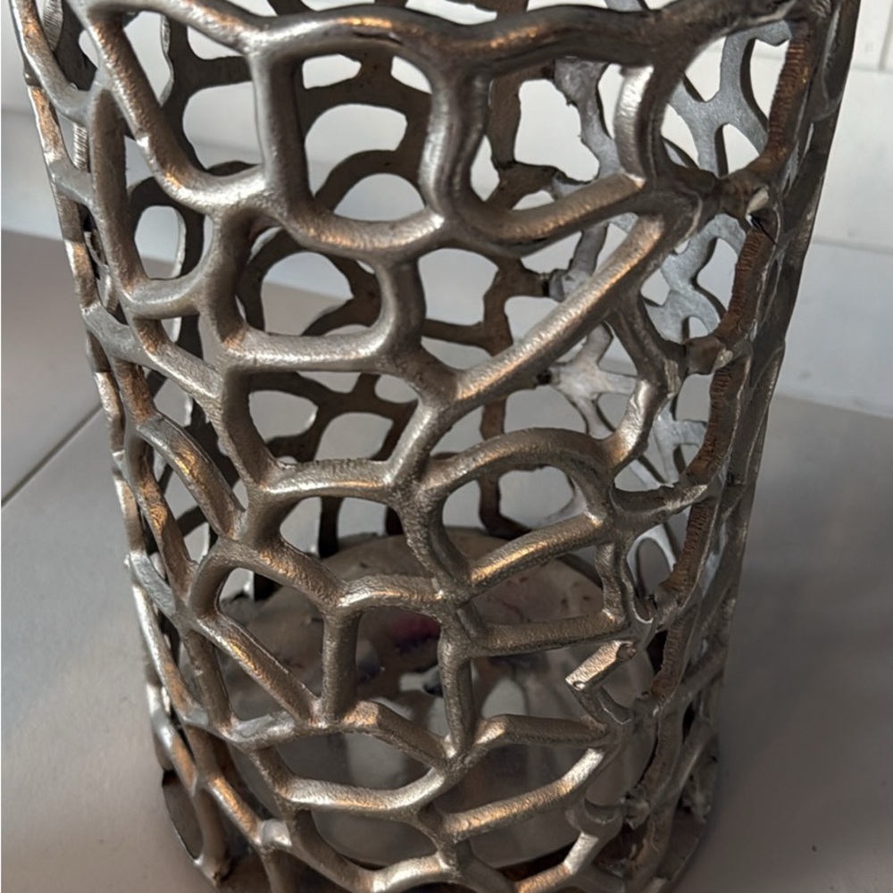 Silver Decorative Metal Candle Holder